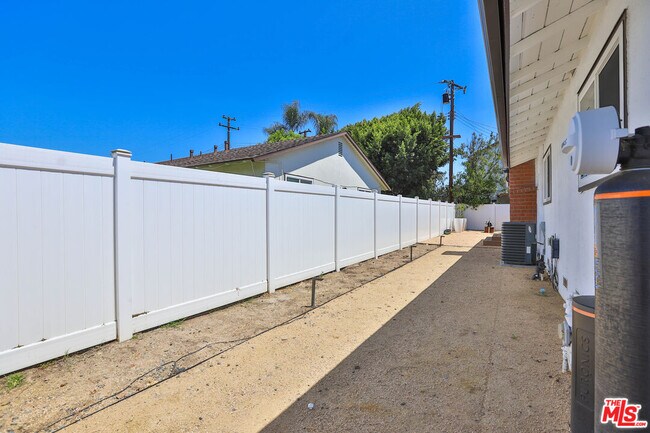 Building Photo - 12831 Red Hill Ave