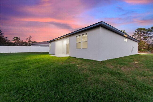 Building Photo - 337 Hibiscus Dr