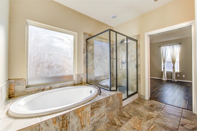 Building Photo - 19019 Thatcher Hills Ct