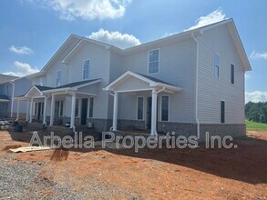 Building Photo - 123 Jess Corby Rd