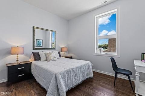 Building Photo - 4758 S Indiana Ave