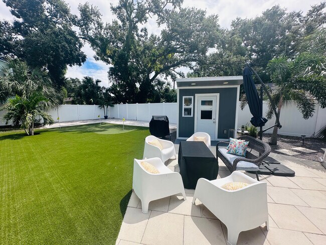 Building Photo - 2402 52nd St S