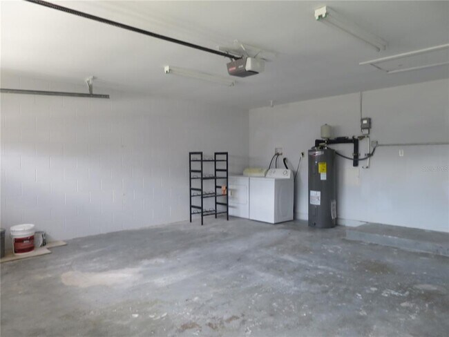 Building Photo - 11500 Vega Ct