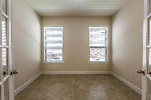 Building Photo - 3409 Porter Creek Dr