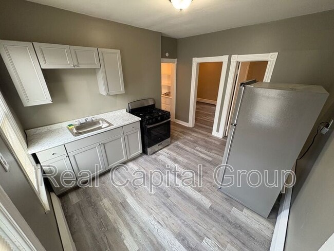 Building Photo - 708 Westover Pl