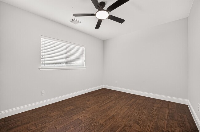 Building Photo - 20707 Pine Rain Ct