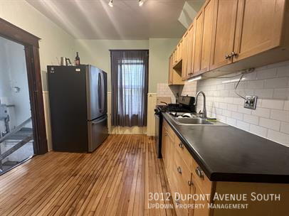 Building Photo - 3012 Dupont Ave S