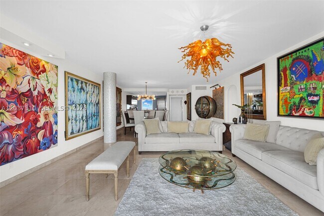 Building Photo - 511 Bayshore Dr