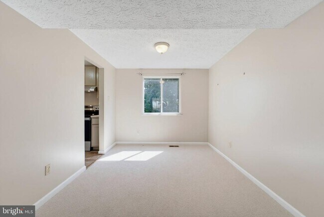 Building Photo - 8467 Magic Tree Ct