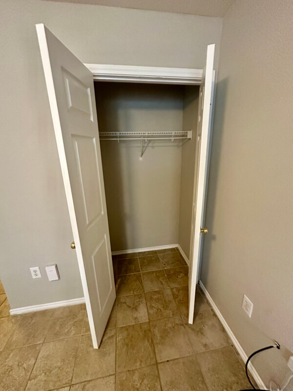 Building Photo - 15312 Kamary Ln