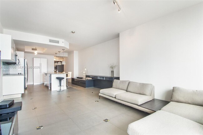Building Photo - 888 Biscayne Blvd