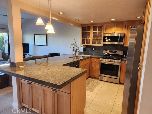 Building Photo - 41786 Woodhaven Dr W