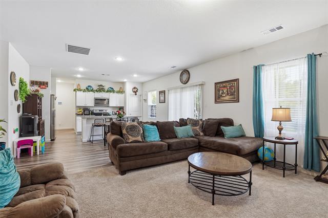 Building Photo - 2636 Sagebrush Dr