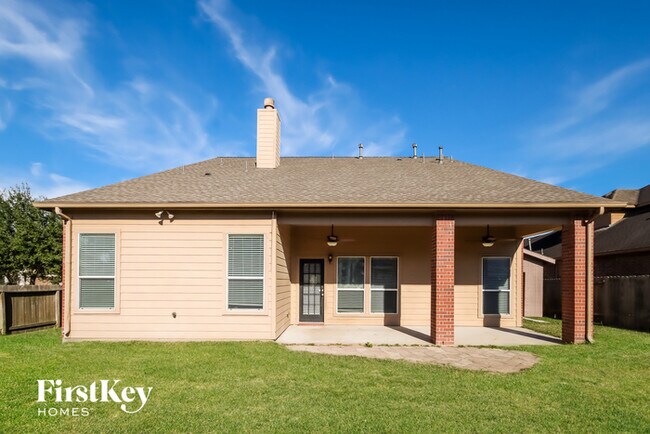 Building Photo - 21630 Hansom Dr