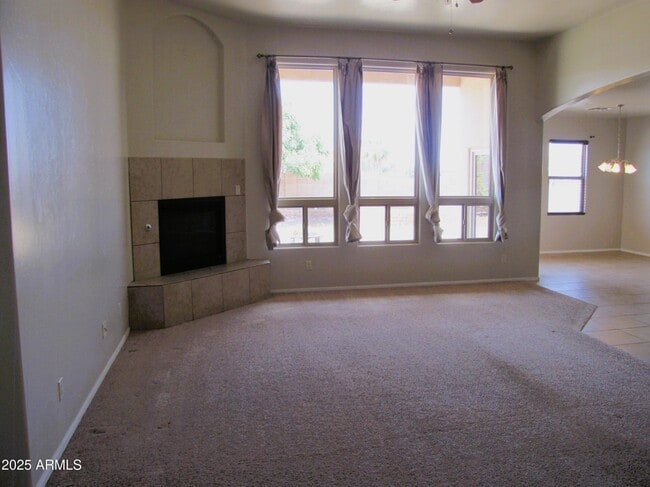 Building Photo - 2577 Copper Sky Dr