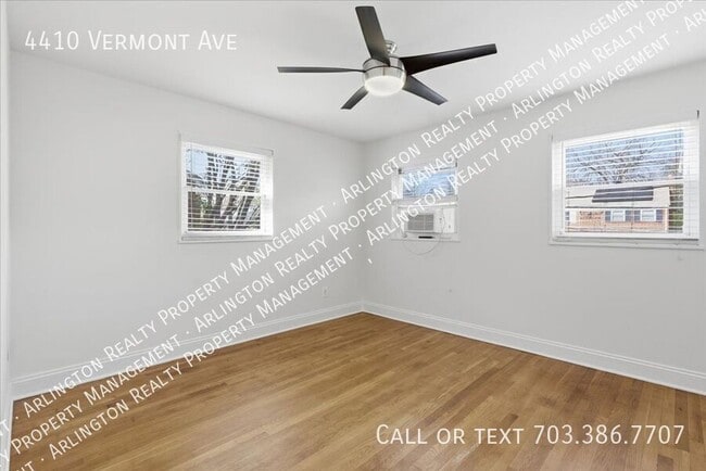 Building Photo - 4410 Vermont Ave