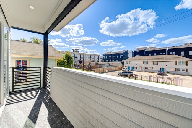 Building Photo - 4702 Coke St