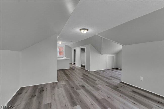 Building Photo - 4461 W 137th St