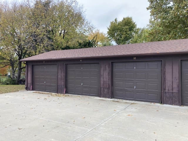 Building Photo - 2604 N Webb Rd
