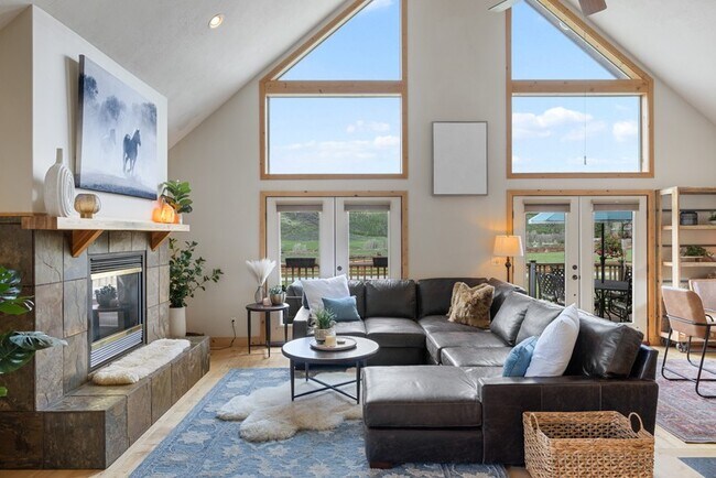 Building Photo - 4801 Conifer Dr