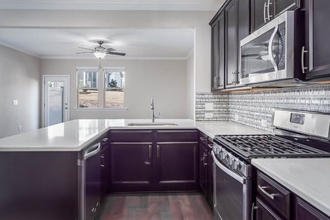 Building Photo - 268 Rubrum Dr