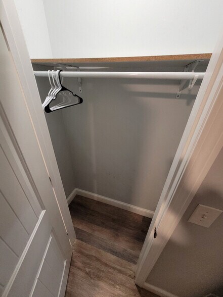 Building Photo - 26 Fiore St