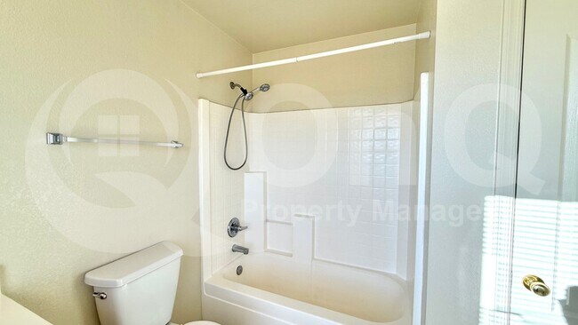 Building Photo - 2499 S Marble St