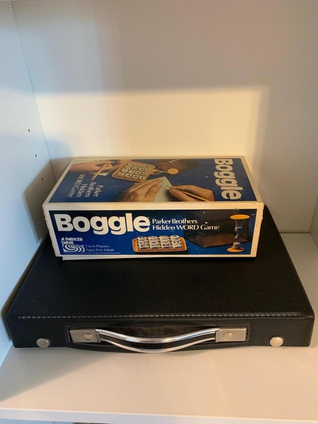 Building Photo - 10315 W Oakmont Dr