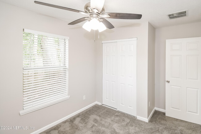 Building Photo - 7263 Eudine Dr N