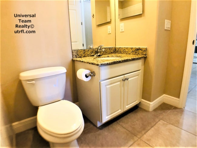 Building Photo - 13651 Julias Way