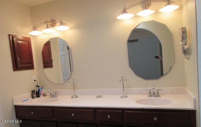 Building Photo - 745 Espada Dr