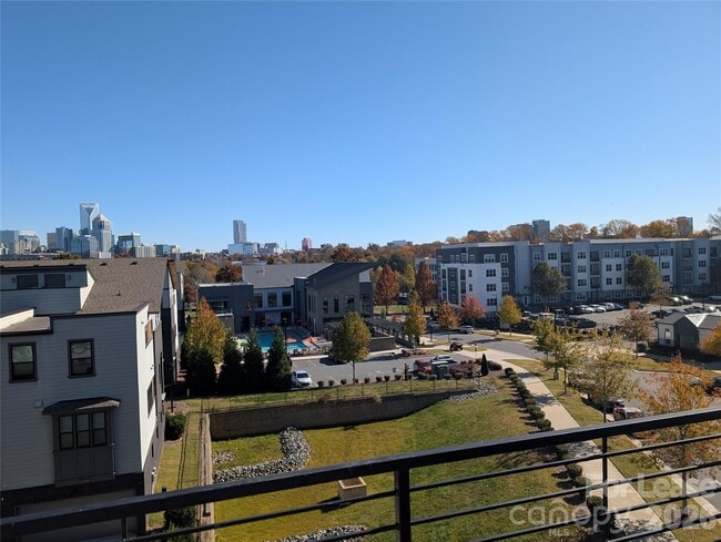 Building Photo - 2322 Elizabeth Ml Pl