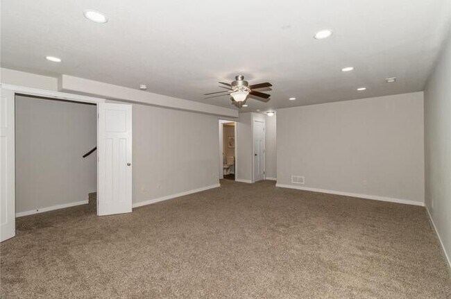 Building Photo - 924 South 89th Street