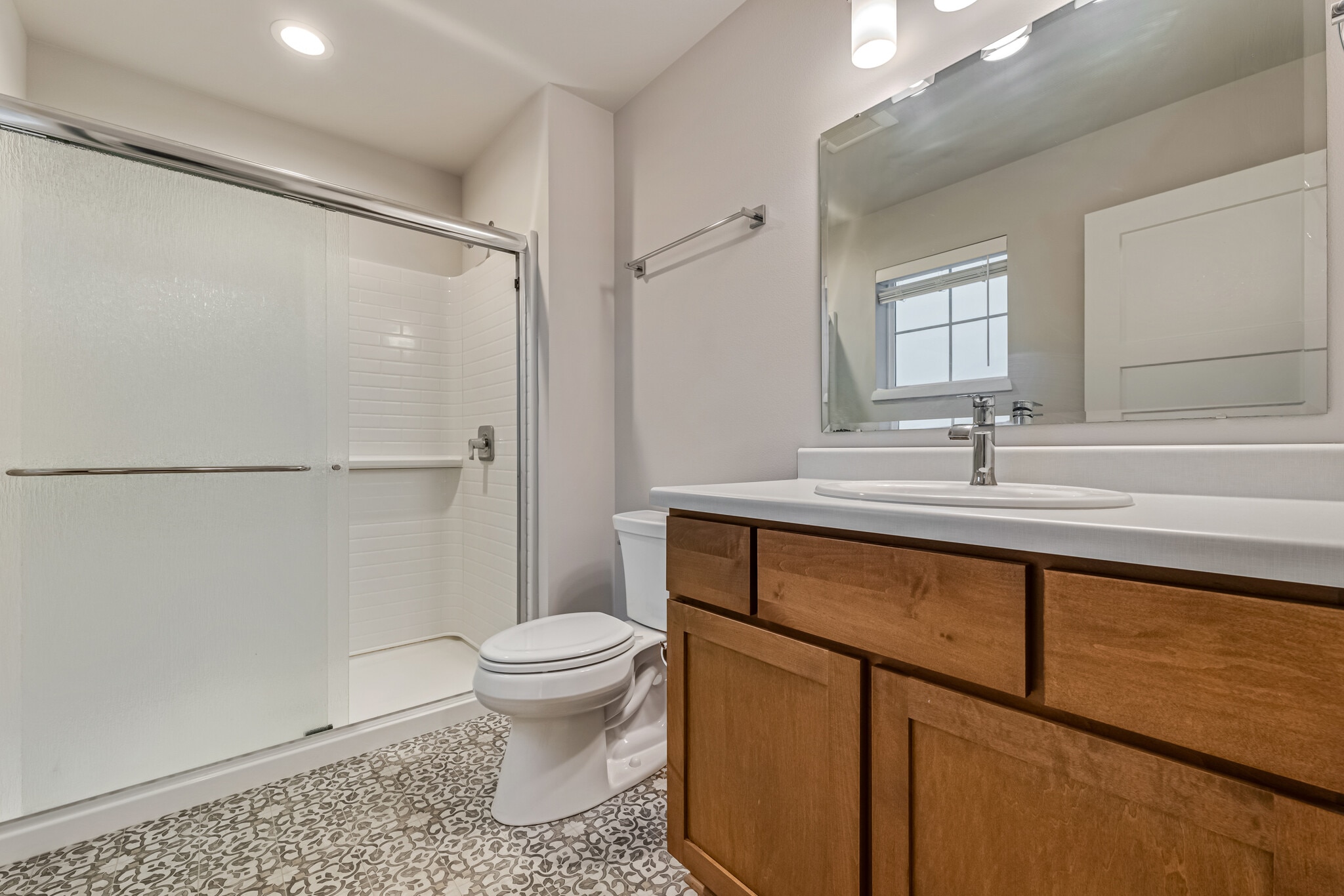 Building Photo - 1638 Happy Trails Rd