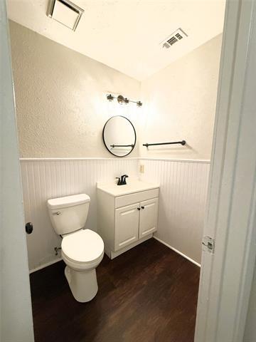 Building Photo - 101 Redbud Ct