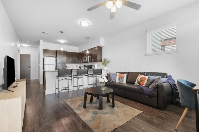 Building Photo - 8506 Westfield Blvd