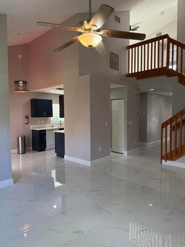 Building Photo - 9831 NW 24th St