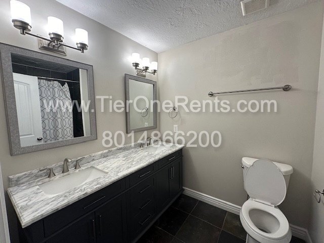 Building Photo - This property offers a NO DEPOSIT option available for qualified renters!