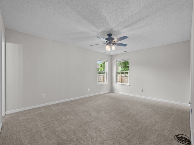 Building Photo - 1212 Gerald Dr