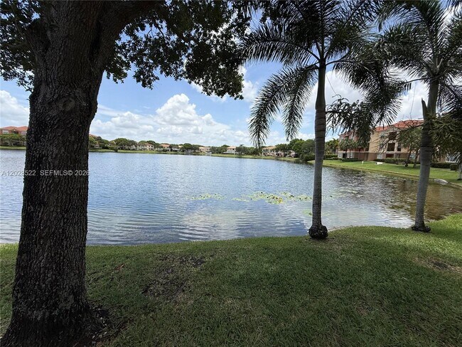 Building Photo - 4704 SW 160th Ave
