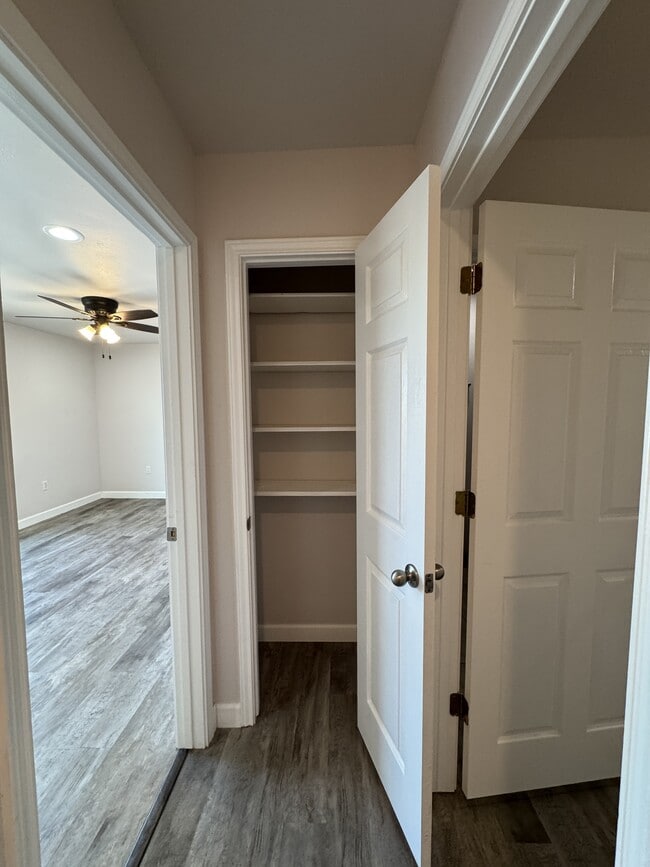 Building Photo - 15209 Cruiser St