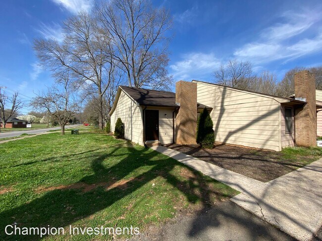 Building Photo - 2 br, 1 bath House - 846 Warren St. c 7 C-7
