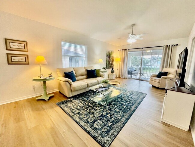 Building Photo - 5800 Sabal Trace Dr