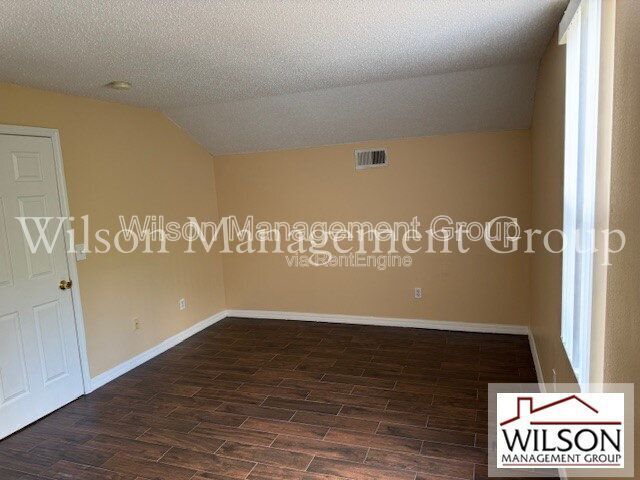 Building Photo - 5083 Luna Negra Dr