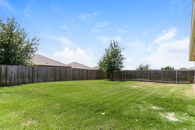 Building Photo - 980 Alton Dr