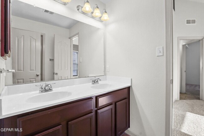 Building Photo - 14438 Miguel Terrazas Dr