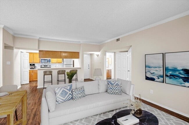 Building Photo - Creekview Apartments