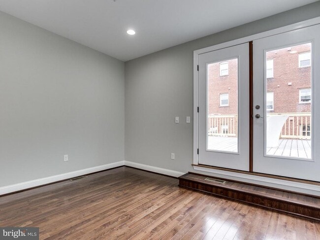 Building Photo - 1234 Euclid St NW