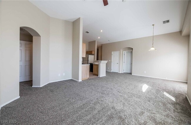 Building Photo - 6590 Tumbleweed Ridge Ln