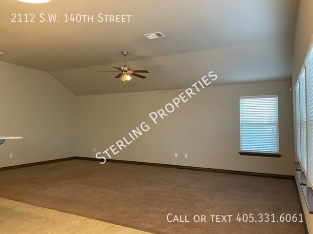 Building Photo - 2112 SW 140th St